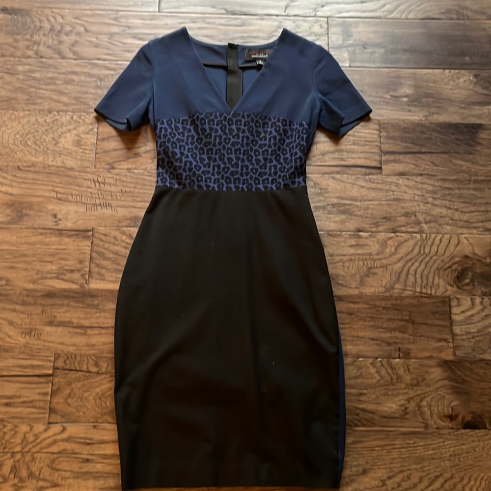 Roland Mouret x Banana Republic Dress. (2)